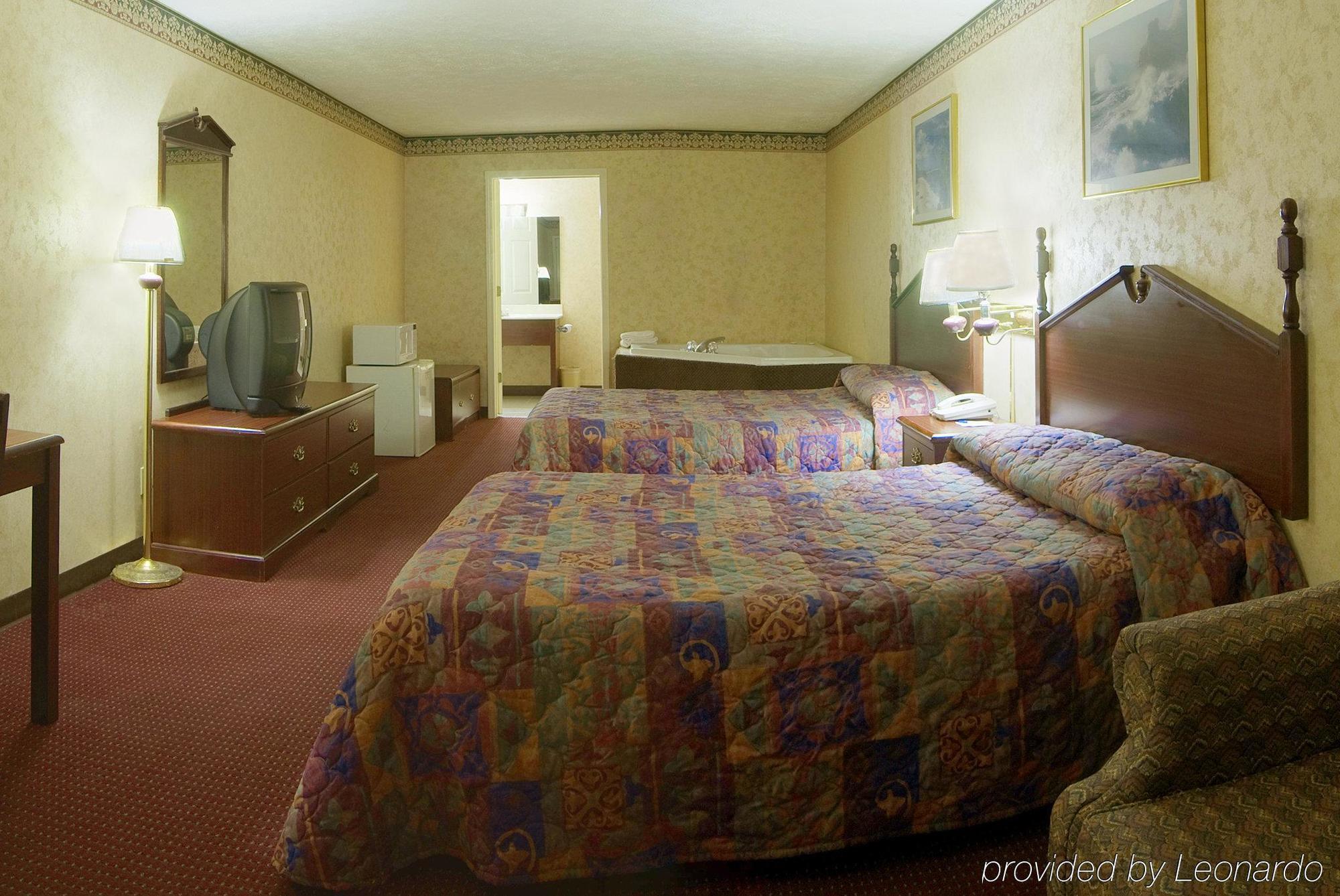 Americas Best Value Inn & Suites Mt. Pleasant Mount Pleasant Pokoj fotografie